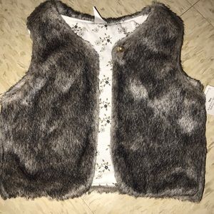 Carters faux fur vest 18 month